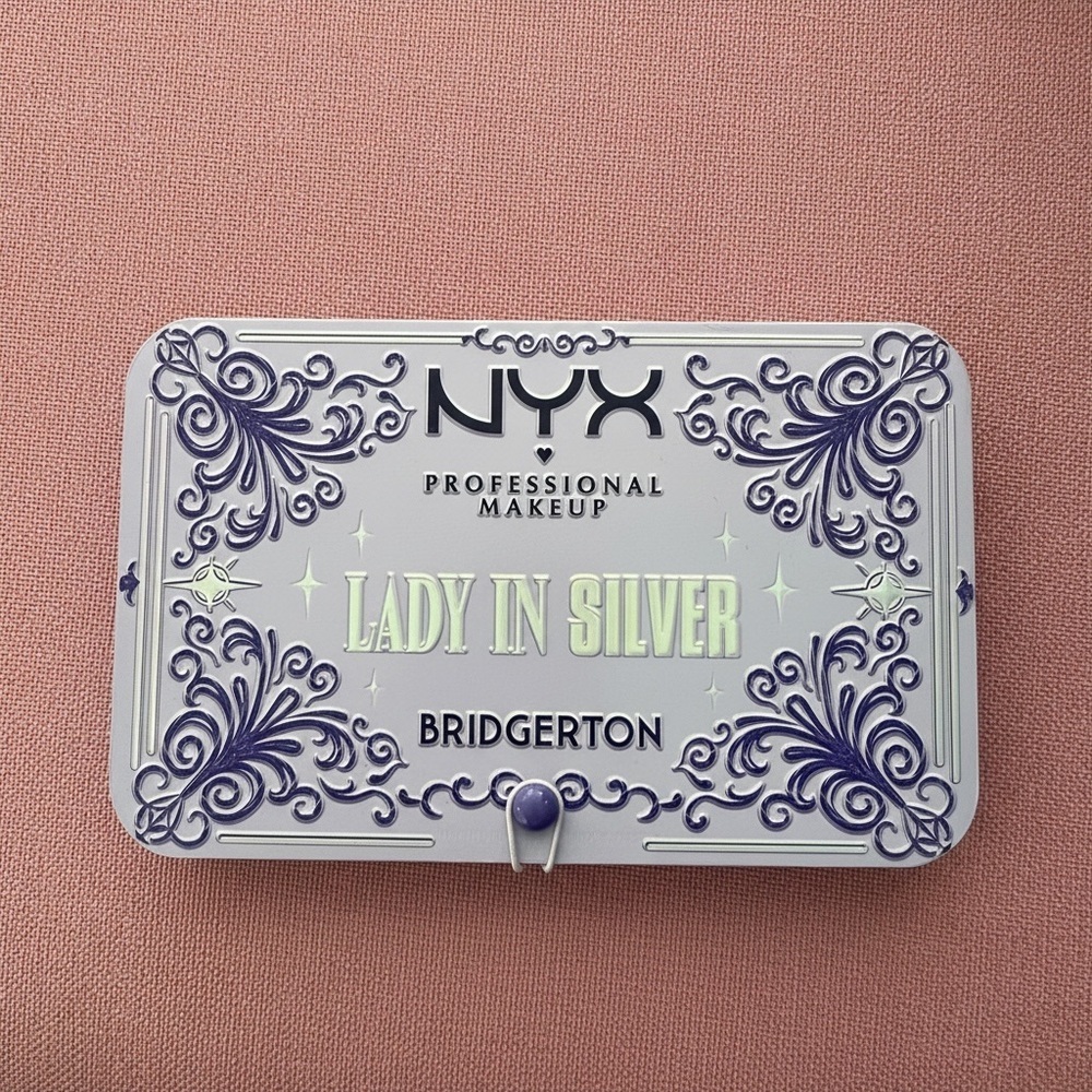 NYX Bridgerton Limited Edition Lady in Silver Palette with Purple Accents